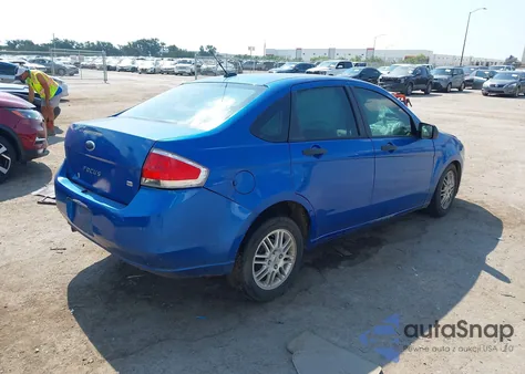 2011 Ford Focus Se z USA, uszkodzony, nr VIN 1FAHP3FN8BW196388